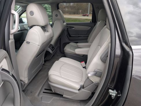 Used 2015 Chevrolet Traverse LTZ image 14