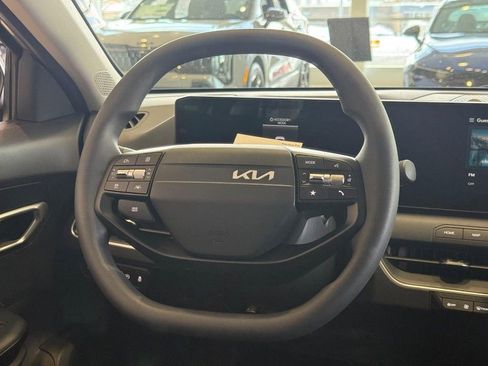 New 2026 Kia K4 LXS image 14