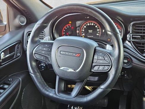 Used 2023 Dodge Durango GT image 11