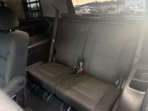 Used 2022 GMC Acadia SLE image 20