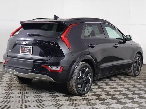 Used 2023 Kia Niro Wave w/ Wave Preserve Package image 14
