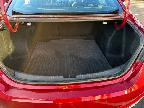 Used 2024 Chevrolet Malibu RS w/ LPO, Floor Liner Package image 18