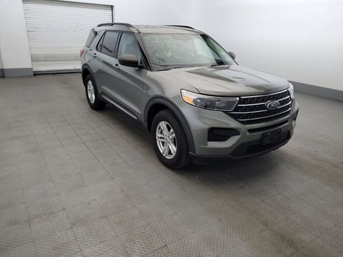 Used 2020 Ford Explorer XLT AWD/4WD image 13