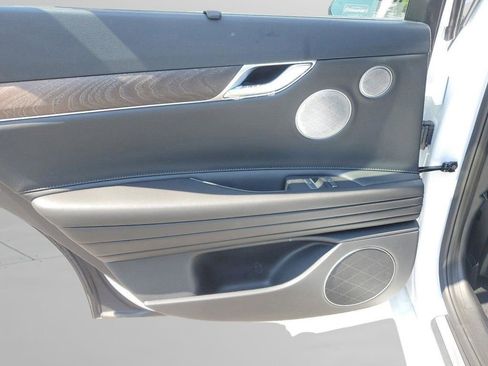 New 2023 Genesis G80 image 26