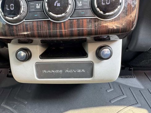 Used 2017 Land Rover Range Rover Supercharged image 46