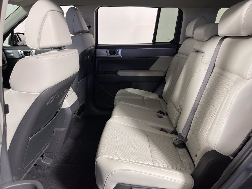 Certified 2026 Hyundai Santa Fe SEL FWD image 14