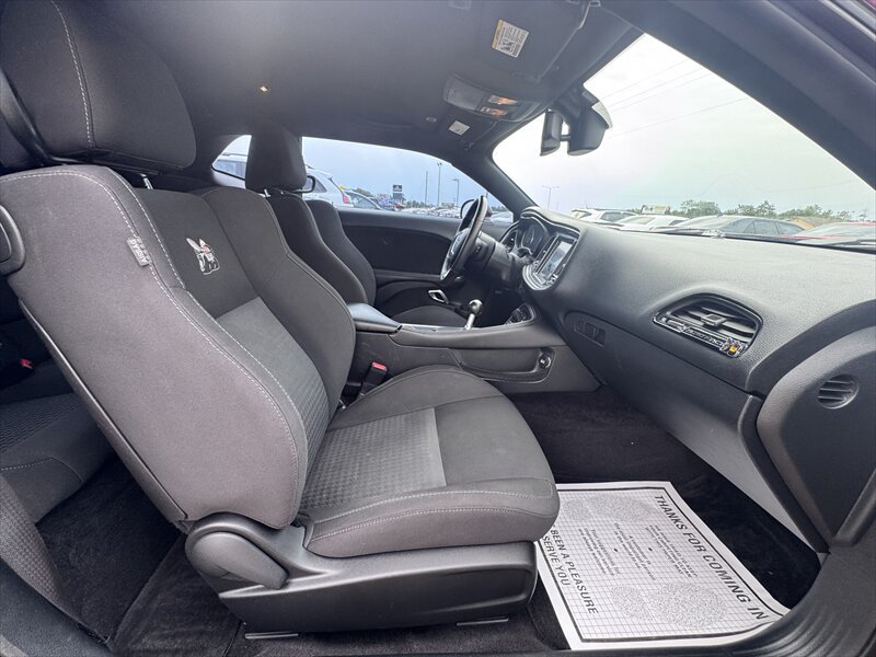 Used 2018 Dodge Challenger R/T Scat Pack RWD image 12