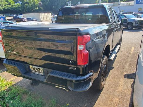 Used 2021 Chevrolet Silverado 1500 LT Trail Boss w/ Convenience Package II AWD/4WD image 9