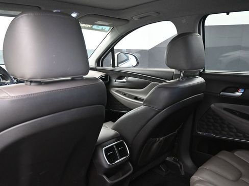 Used 2019 Hyundai Santa Fe Limited image 22
