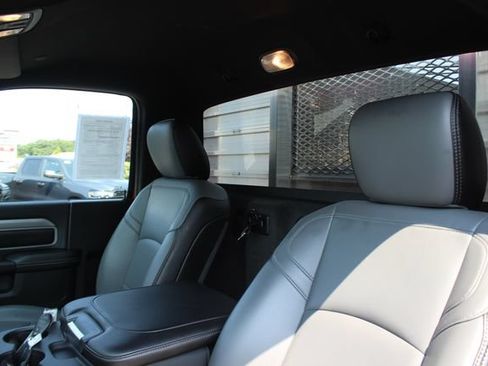 Used 2023 RAM 3500 Tradesman AWD/4WD image 18