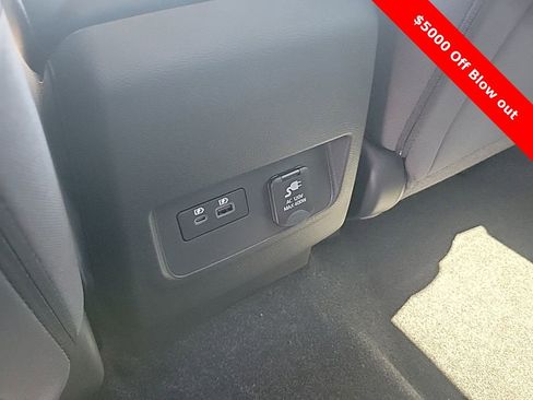 New 2025 Nissan Frontier SV w/ SV Convenience Package AWD/4WD image 34