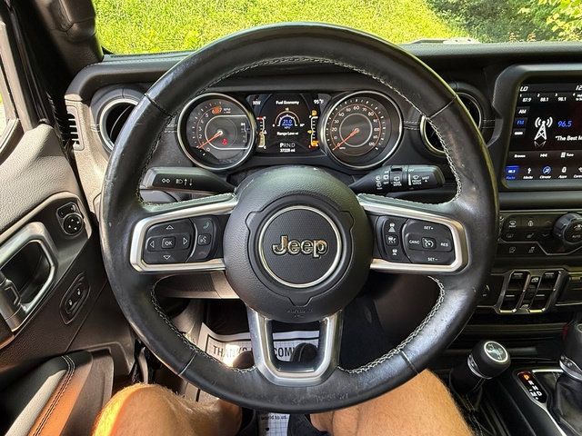 Used 2019 Jeep Wrangler Unlimited Sahara w/ Dual Top Group AWD/4WD image 19