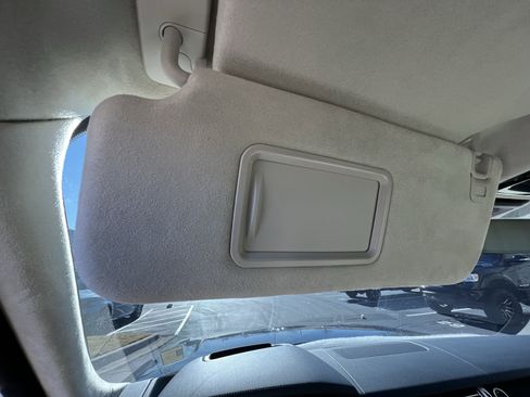 Used 2020 Land Rover Range Rover Long Wheelbase HSE image 24