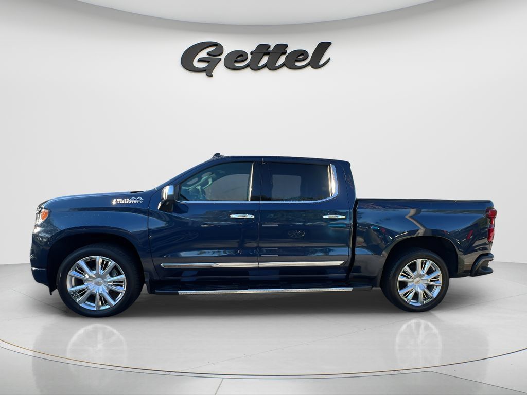 Used 2022 Chevrolet Silverado 1500 High Country w/ High Country Premium Package AWD/4WD image 7
