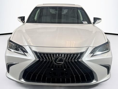 Used 2023 Lexus ES 350 w/ Accessory Package (Z2) FWD image 2