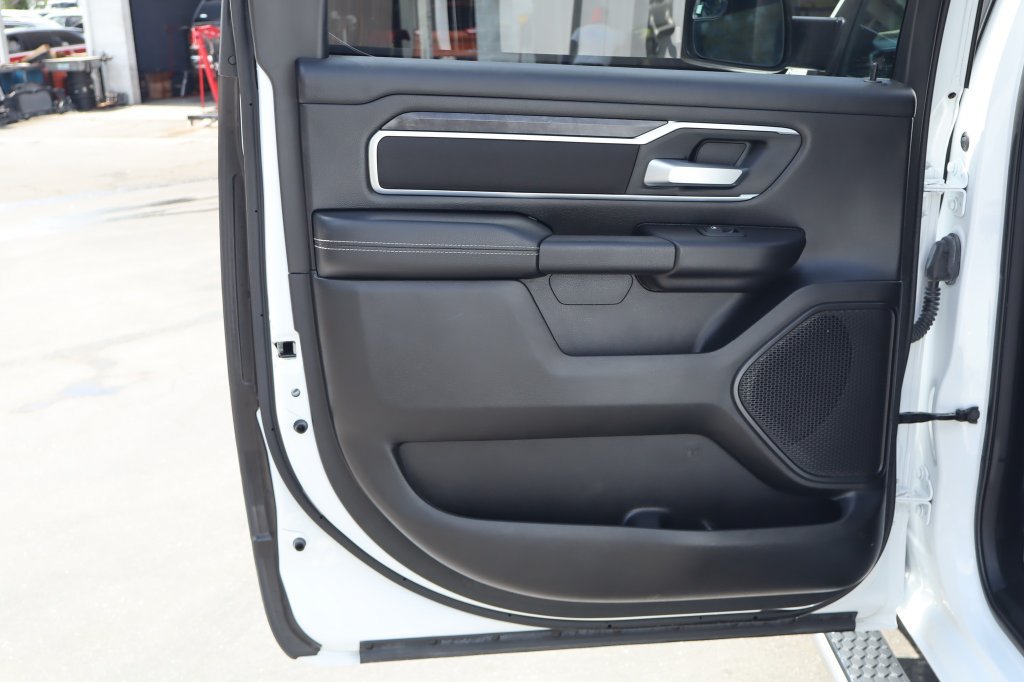 Used 2024 RAM 1500 Big Horn AWD/4WD image 37