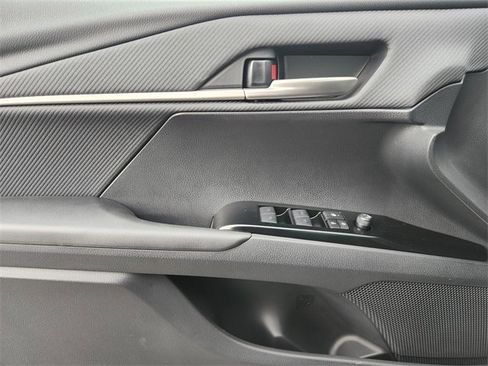 New 2026 Toyota Camry Hybrid image 17