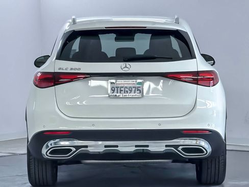 Used 2025 Mercedes-Benz GLC 300 image 7