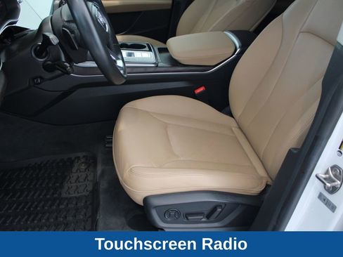 Used 2021 Audi Q8 Prestige w/ Prestige Package AWD/4WD image 11