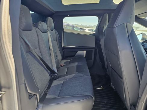 Used 2026 Tesla Cybertruck 2WD Crew Cab image 12