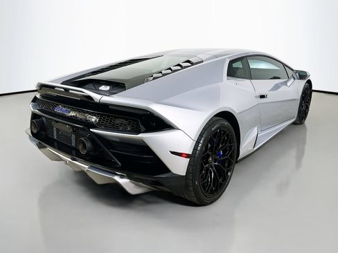 Used 2023 Lamborghini Huracan EVO RWD image 5