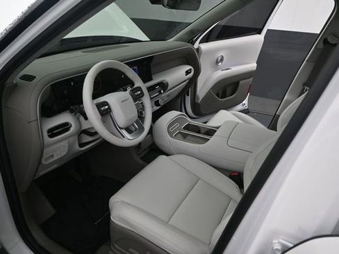 Used 2026 Hyundai Palisade Limited AWD/4WD image 4