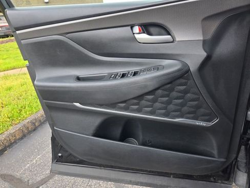 Used 2020 Hyundai Santa Fe SEL w/ Convenience Package image 33