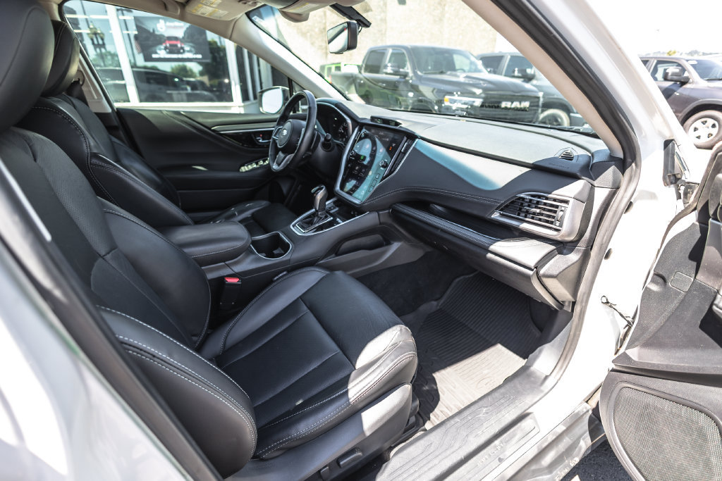 Used 2020 Subaru Outback Limited XT w/ Popular Package #2 AWD/4WD image 28