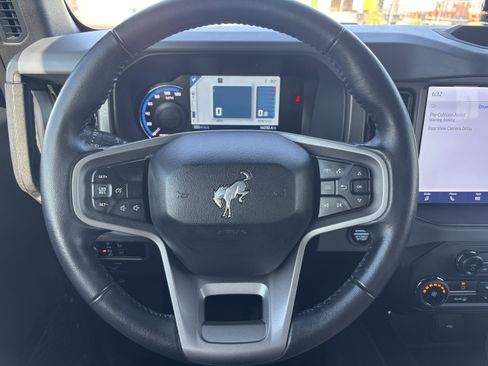 Used 2024 Ford Bronco Black Diamond AWD/4WD image 19