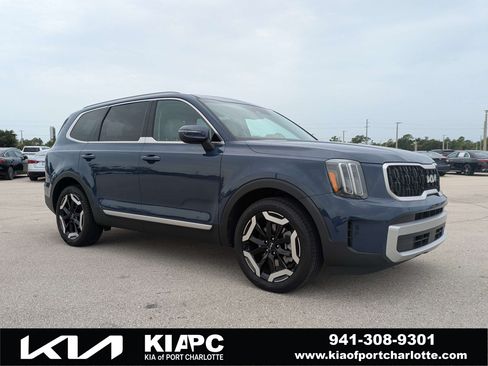 Certified 2025 Kia Telluride EX FWD image 1