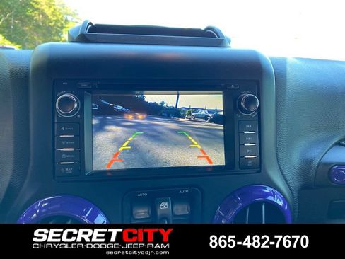 Used 2015 Jeep Wrangler Unlimited Sport w/ Quick Order Package 24S AWD/4WD image 16