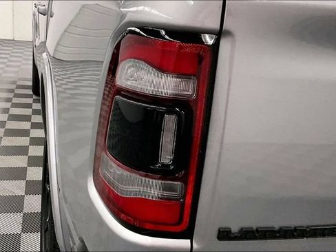 Used 2022 RAM 1500 Laramie w/ Night Edition AWD/4WD image 36
