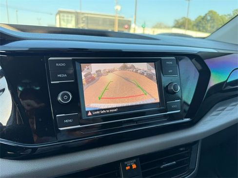 Used 2023 Volkswagen Taos S image 13