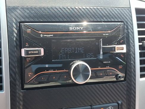 Used 2011 Nissan Frontier SV RWD image 15