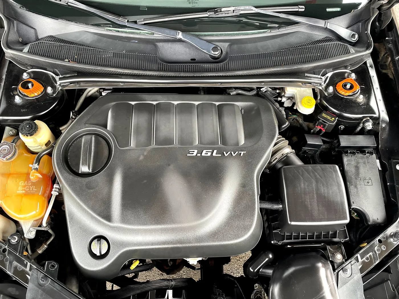 Used 2014 Chrysler 200 S FWD image 23