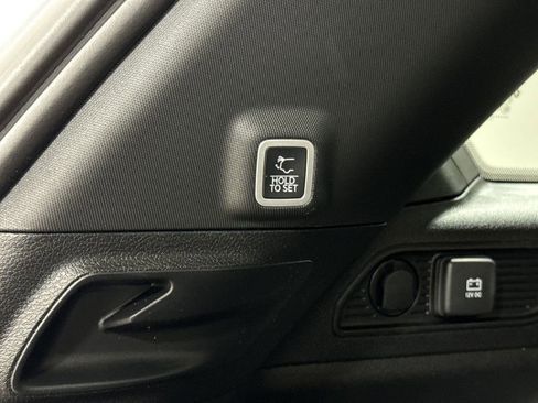 New 2026 Jeep Grand Cherokee Limited w/ Limited Altitude Package AWD/4WD image 30