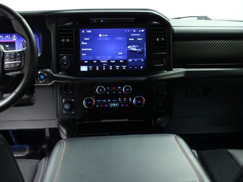 Used 2025 Ford F150 Raptor AWD/4WD image 18