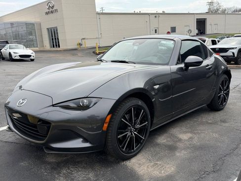 New 2026 MAZDA MX-5 Miata RF Grand Touring RWD image 1