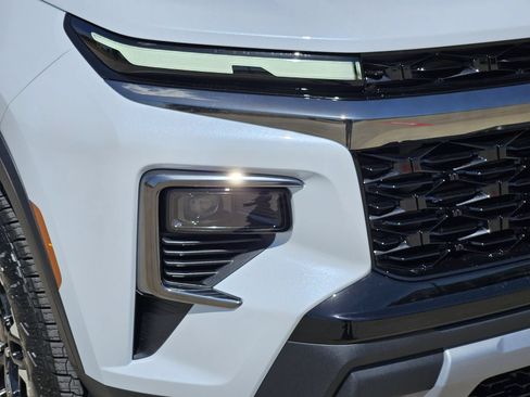 New 2027 Chevrolet Traverse Z71 w/ Driver Confidence Package AWD/4WD image 9