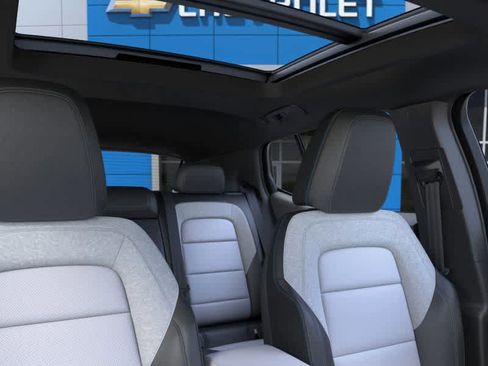 New 2026 Chevrolet Equinox EV LT w/ Convenience Package II FWD image 24