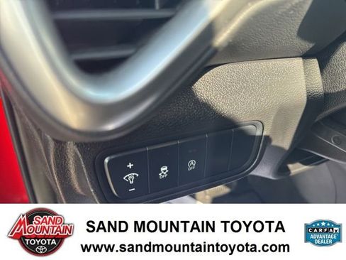 Used 2023 Kia Soul LX w/ LX Technology Package FWD image 14