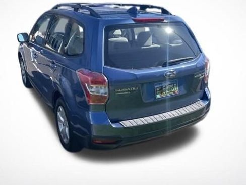 Used 2016 Subaru Forester 2.5i w/ Alloy Wheel Package AWD/4WD image 4