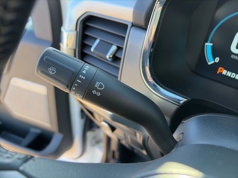 Used 2022 Ford F150 Lariat w/ Max Trailer Tow Package image 22