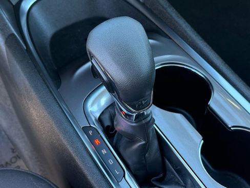 Used 2022 Chevrolet Malibu LT image 26