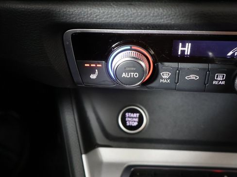 Used 2023 Audi Q3 2.0T Premium w/ Convenience Package image 47