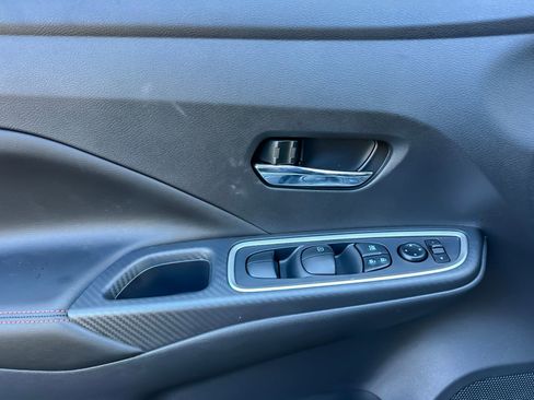 Used 2025 Nissan Versa SR w/ Trunk Package image 12