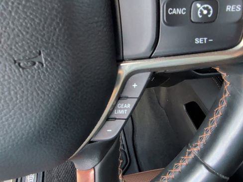 Used 2022 RAM 1500 Limited w/ Bed Utility Group image 21