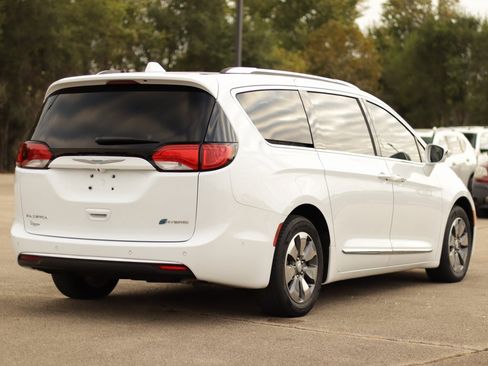 Used 2018 Chrysler Pacifica Limited w/ Advanced Safetytec Group image 7