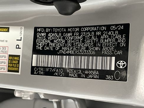 Certified 2025 Toyota Corolla SE image 36