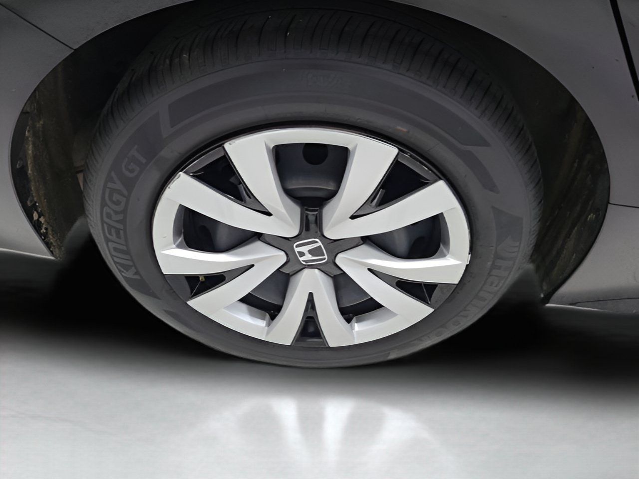 Used 2025 Honda Civic LX image 8